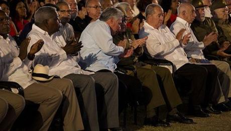 Preside Raúl y Díaz Canel acto conmemorativo del 26 de julio en Santiago de Cuba (+Fotos)
