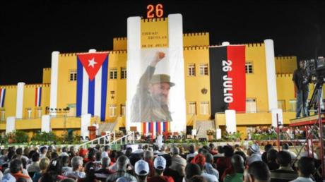 Preside Raúl y Díaz Canel acto conmemorativo del 26 de julio en Santiago de Cuba (+Fotos)