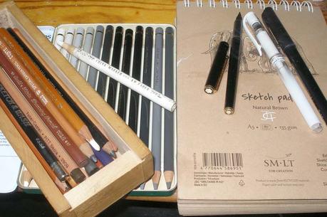 Dibujos en papeles tintados. Árboles, flores y barbas.