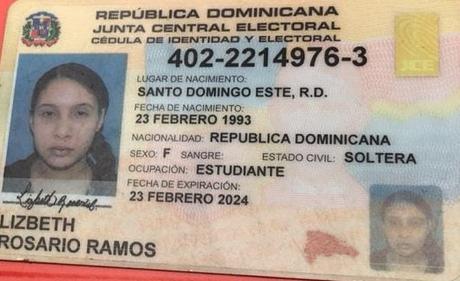 Joven mujer muere lanzándose de puente. Joven mujer muere lanzándose de puente.