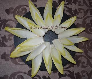 Ensalada de endivias con salmón Ensalada de endivias con salmón