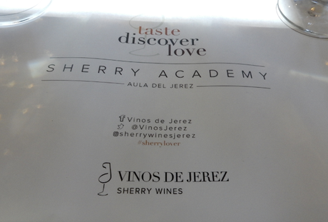 CONSEJO REGULADOR DEL JEREZ: Sesión de iniciación a los vinos de Jerez: Bodegas Viña La Callejuela: Sábado 7 de julio de 2018