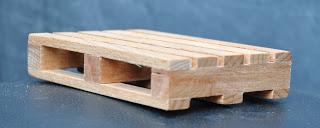 Mesa nº 6 , nº 7 y un palet