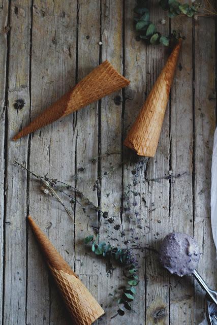 Helado de arándanos y mascarpone