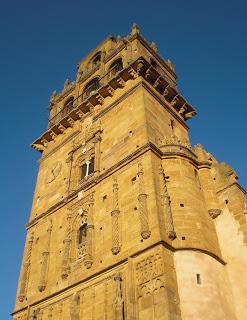 Imagen del mes: Torre-fachada de la Parroquia de Nuestra Señora de la Consolación, en Azuaga