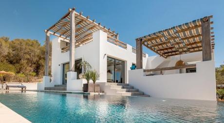 infinity pool estilo mediterráneo ibiza casa vacaciones casa ibiza casa de diseño alquiler vacaciones alquiler ibiza   
