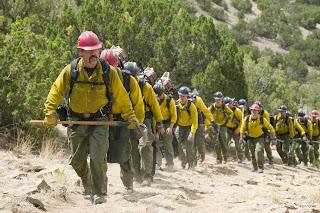 HÉROES EN EL INFIERNO (ONLY THE BRAVE) (USA, 2017) Épico, Biográfico, Drama