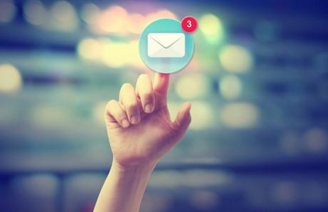 ¿Por qué deberías tener un correo corporativo? 5 razones