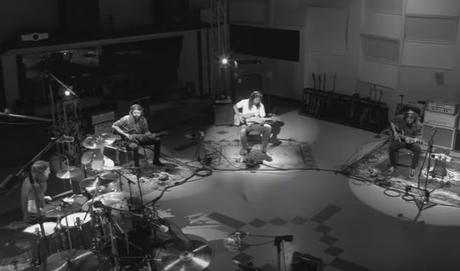 Tráiler de 'PLAY', el nuevo proyecto en el que Dave Grohl toca todos los instrumentos en una canción de 23 minutos Tráiler de 'PLAY', el nuevo proyecto en el que Dave Grohl toca todos los instrumentos en una canción de 23 minutos