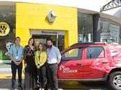 Renault entrega vehículo Duster Miss Ecuador 2018