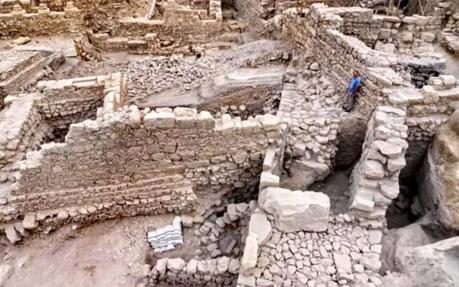 Existencia del reino de David y Salomón.