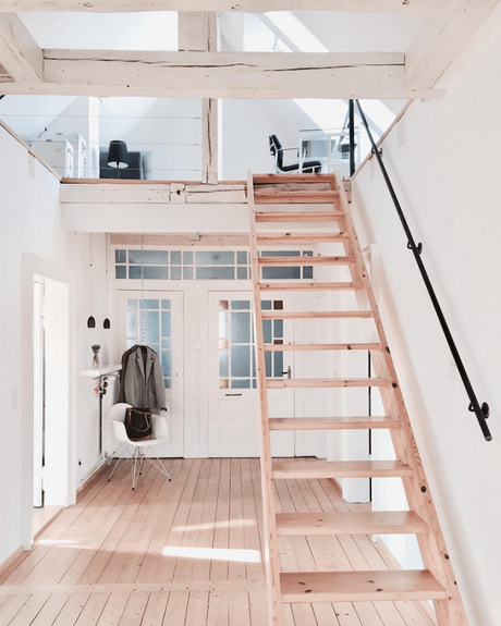 vigas en el techo suelo de cemento pilares de madera muebles de diseño estilo minimalista estilo minimal nórdico decoración texturas decoración en blanco vigas en el techo suelo de cemento pilares de madera muebles de diseño estilo minimalista estilo minimal nórdico decoración texturas decoración en blanco