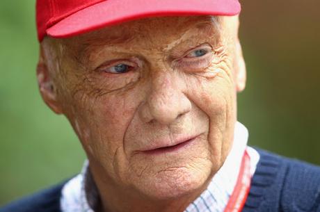 Niki Lauda, en cuidado intensivo por un supuesto trasplante de pulmón