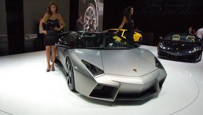 Lamborghini presenta en Frankfurt el Reventón Roadster.