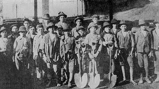 Niños en las fábricas