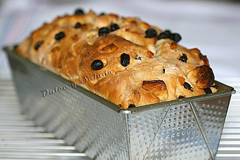 PAN DE CENTENO CON FRUTAS DESHIDRATADAS