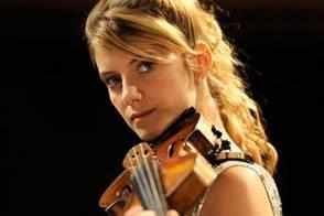 Mélanie Laurent Mélanie Laurent