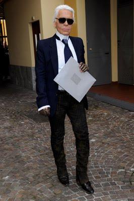 Anna Wintour, Carine Roitfeld , Franca Sozzani y Giovanna Battaglia, de Vogue, en el front row de Fendi, Otoño 2010