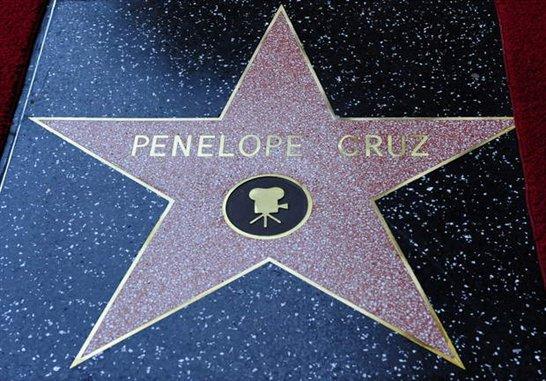 PENELOPE CRUZ TIENE SU ESTRELLA EN HOLLYWOOD