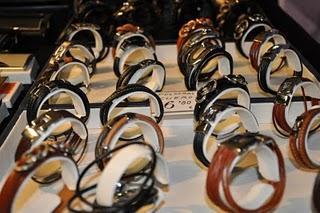 Stand de grabado artesanal de Ángel Custodio en la FNAC Bulevar Alicante