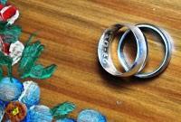 Stand de grabado artesanal de Ángel Custodio en la FNAC Bulevar Alicante