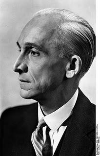 Las tropas alemanas entran en Hungría y el Primer Ministro Pál Teleki se suicida – 03/04/1941.