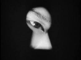 EN LAS ENTRAÑAS DE LA CIUDAD