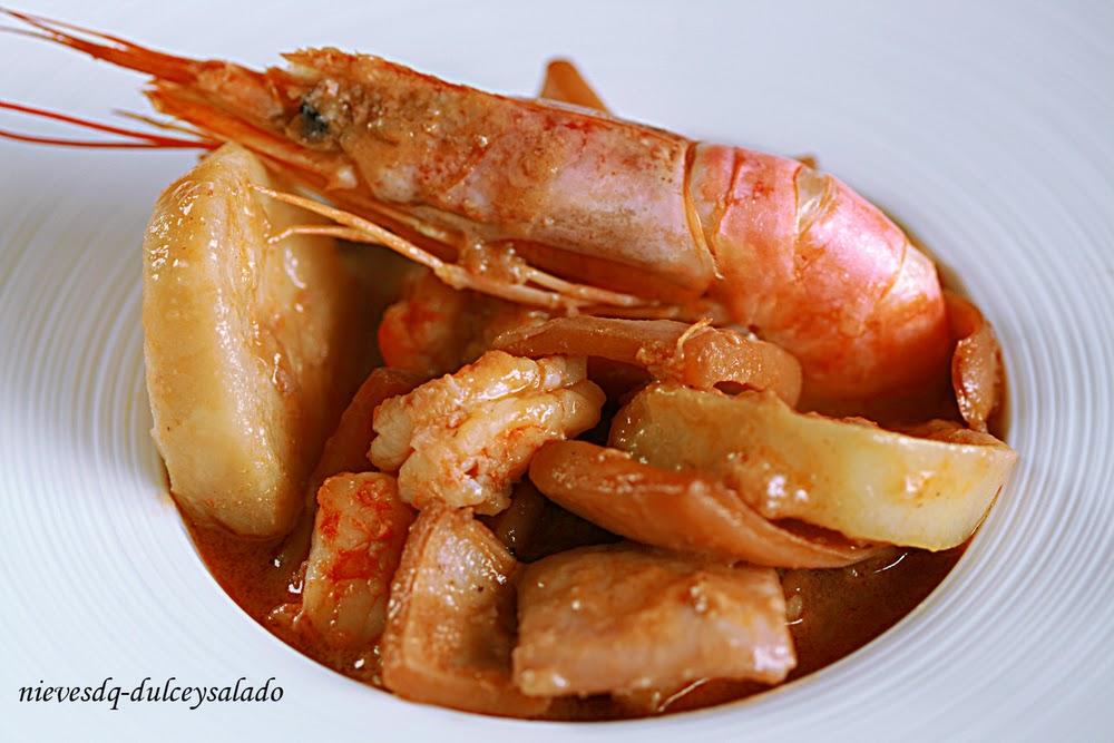 CALAMARES CON LANGOSTINOS