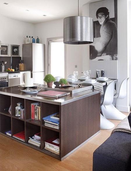 sofá gris sillas panton gris pisos pequeños muebles de ikea minipisos mini apartamentos mantelitos lámpara flexo de pie lámpara color plata estilo urbano estilo moderno escritorio de madera vintage diseño de interiores decoración en gris y en blanco decoración en gris decoración elegante decoración de interiores decoración confortable armario estilo japonés armario estilo chino 