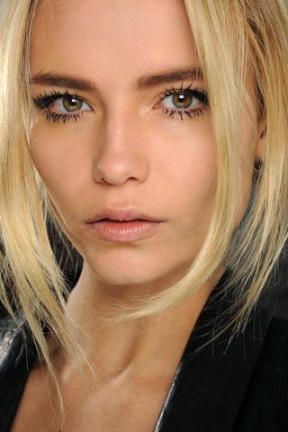 Models: Natasha Poly