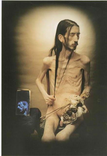 El espejo, los escrementos y las quemaduras