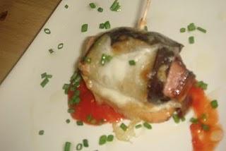 CROSTINI DE BERENGENA RELLENA DE FUA