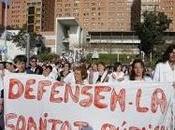 Cataluña: médicos piden marcha atrás planes recortes hospitales