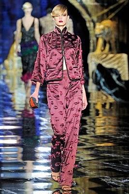 Paris FW: Louis Vuitton S/S 2011