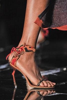 Paris FW: Louis Vuitton S/S 2011