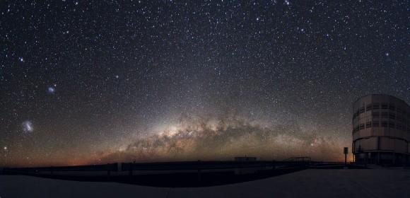 Vista impresionante de la Vía Láctea