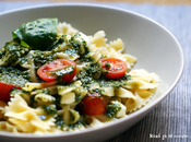 Farfalle pesto tomates cherry