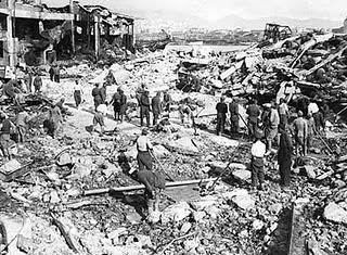 La Wehrmacht avanza en los Balcanes y la Luftwaffe destruye el puerto del Pireo - 07/04/1941.