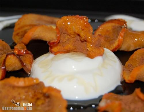 persimón al horno con queso quark