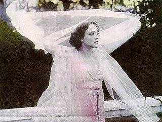 DIVA DOLOROSA / LA ÚLTIMA DIVA