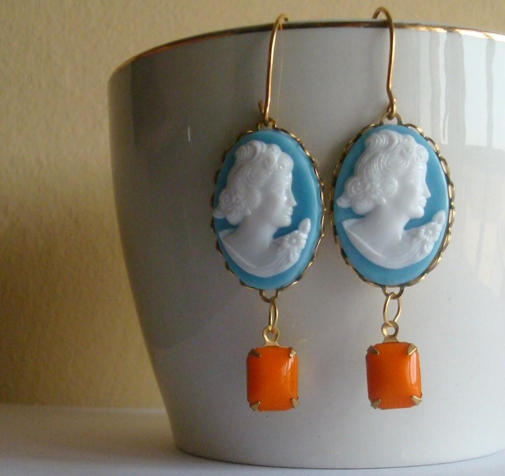 PENDIENTES CAMAFEOS CELESTE