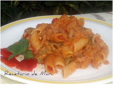 MACARRONES DE ATÚN CON PIMIENTO DE PIQUILLO