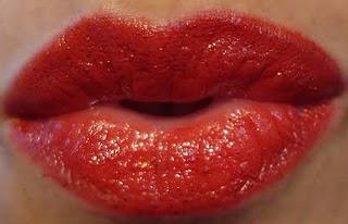 GLITTERS / YVES LOVE / LABIOS RED GLITTER