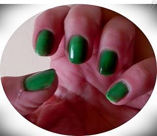 Looks uñiles de Marzo