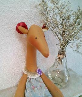 JIRAFA, PURA TERNURA