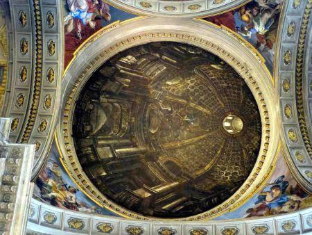 La falsa cúpula ilusionista de la iglesia San Ignacio en Roma
