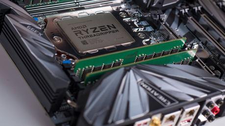 Comienza la preventa de los procesadores AMD Ryzen Threadripper 2a gen. incluyendo el de 32 cores que ha roto todos los records