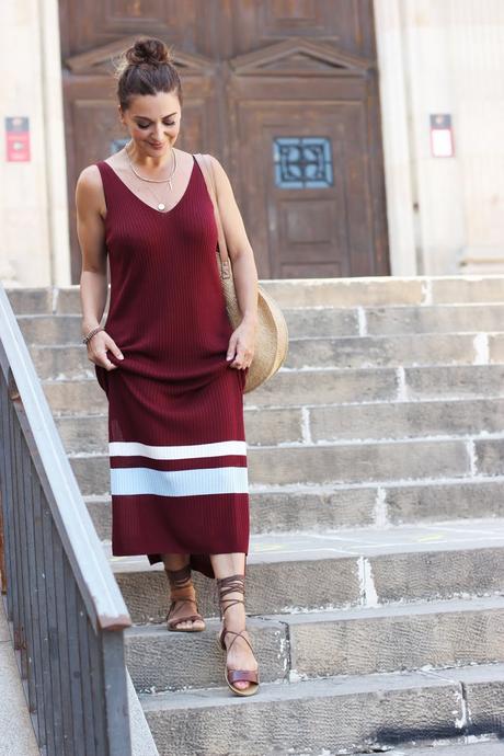 Como combinar un vestido largo recto Como combinar un vestido largo recto