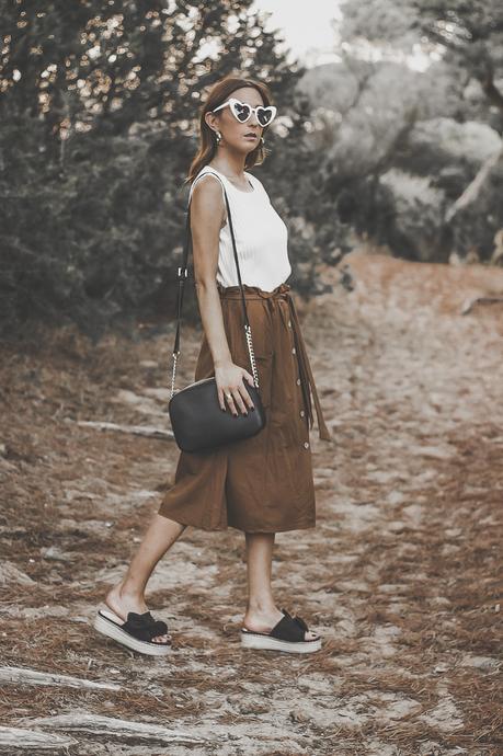 SUMMER ESSENTIALS - ESENCIALES DE VERANO