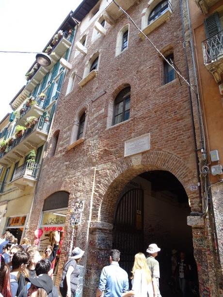 Casa de Julieta Entrada Verona Italiana